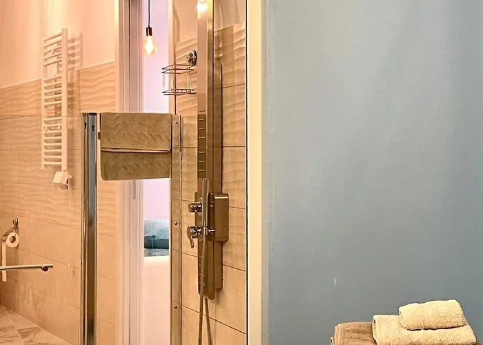 Carlo Di Borbone - Chiaia * Napoli